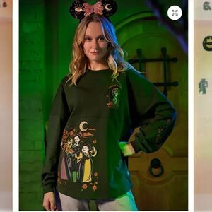 Disney Spirit Jersey Unisex Green Hocus Pocus Magic Parks Shirt Pullover Sz Med